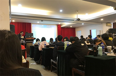 公司安排外出培訓，我與斜齒行星減速機親密度再升級